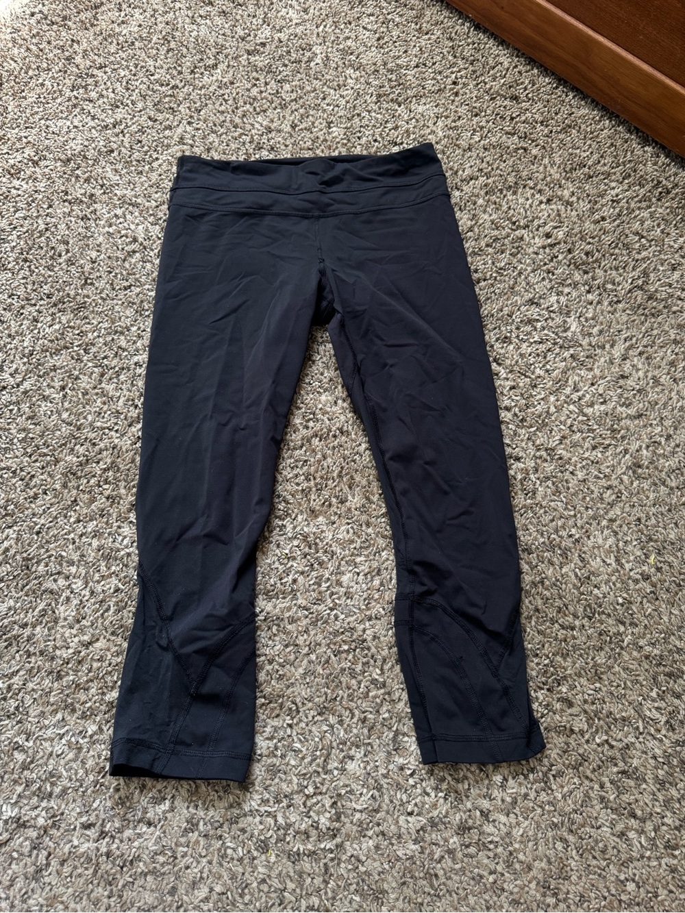 lululemon athletica Black Cropped Leggings